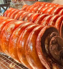 Jempoy’s Lechon Victoria