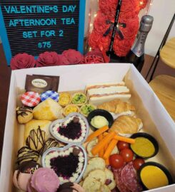 Rumah Toronto Cakery