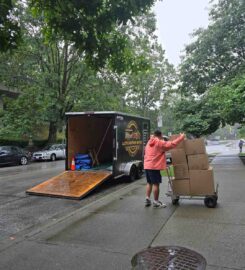 Lloyd Lightning Movers Ltd.